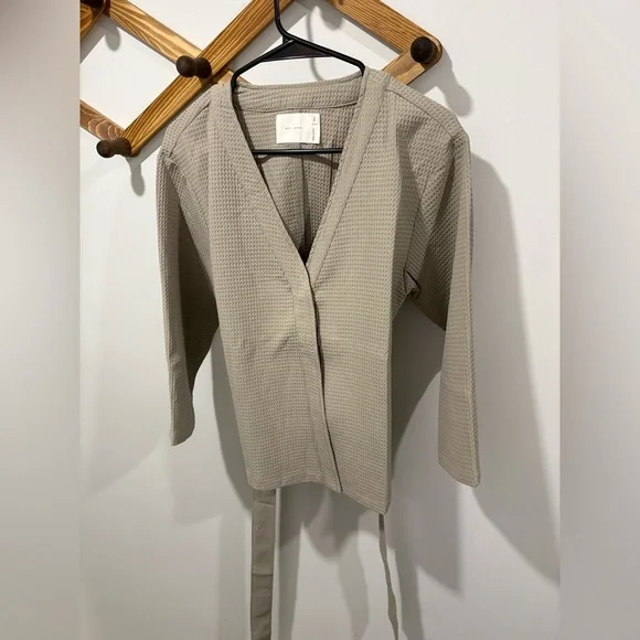 ALL ROW TIE DETAIL BLOUSE - Picture 4 of 7